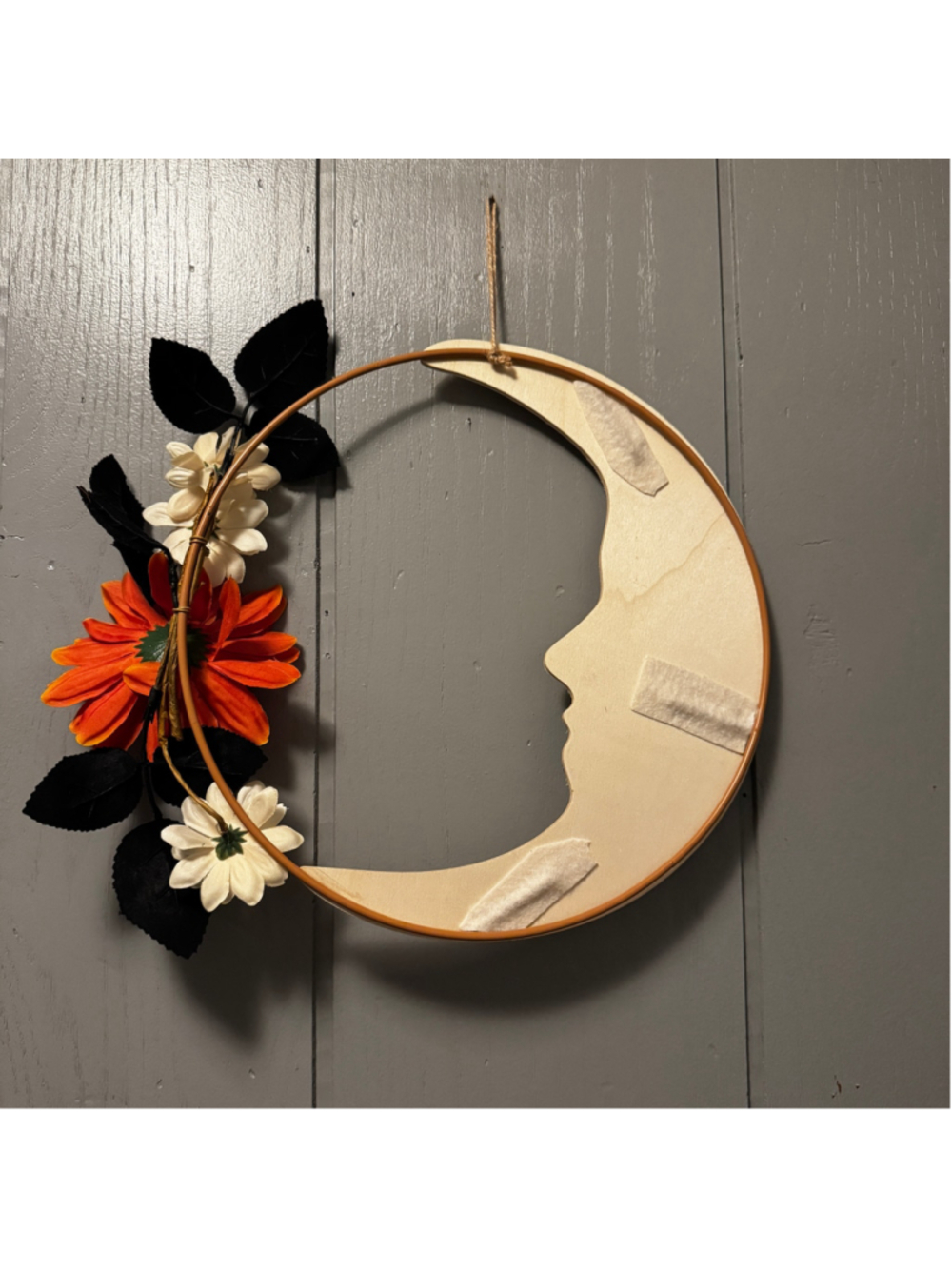 Crescent Moon Floral Wreath | Witchy Fall Halloween Wall Decor - Picture 2 of 2